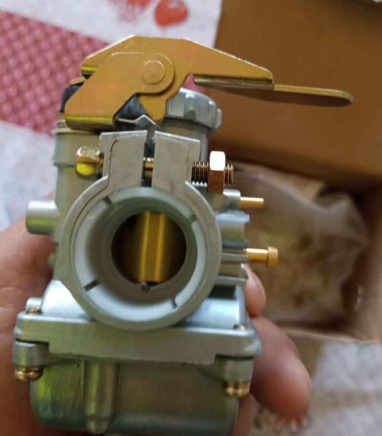 Carburador mikuni 21