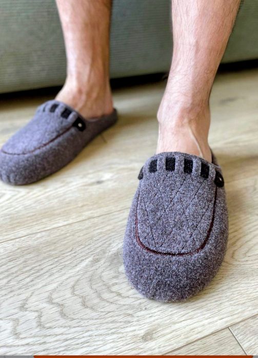 Продам капці чоловічі