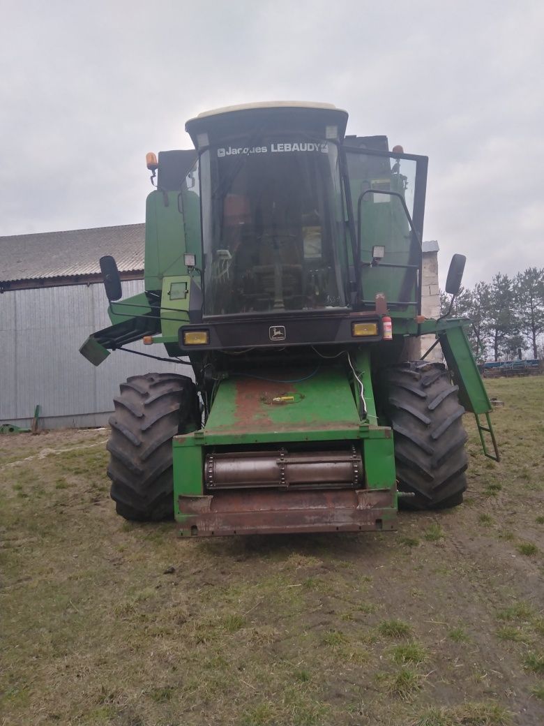 Kombajn john deere 1075