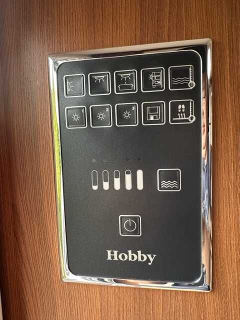 причеп дача HOBBY 460