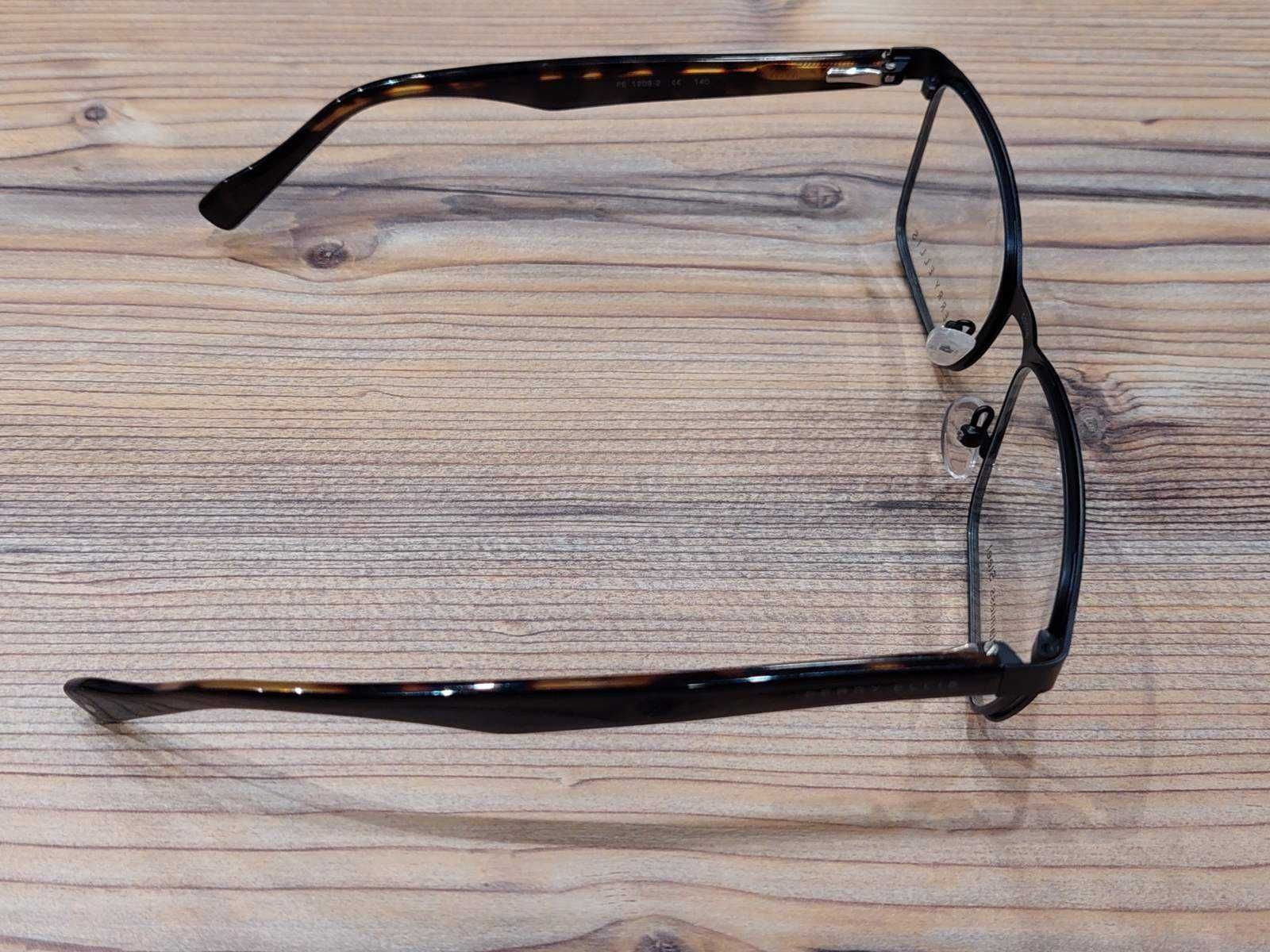 Męskie  stalowe okulary z rogowymi zausznikami PE 1209 Perry Ellis!