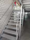 Schody metalowe magazynowe H=210cm
