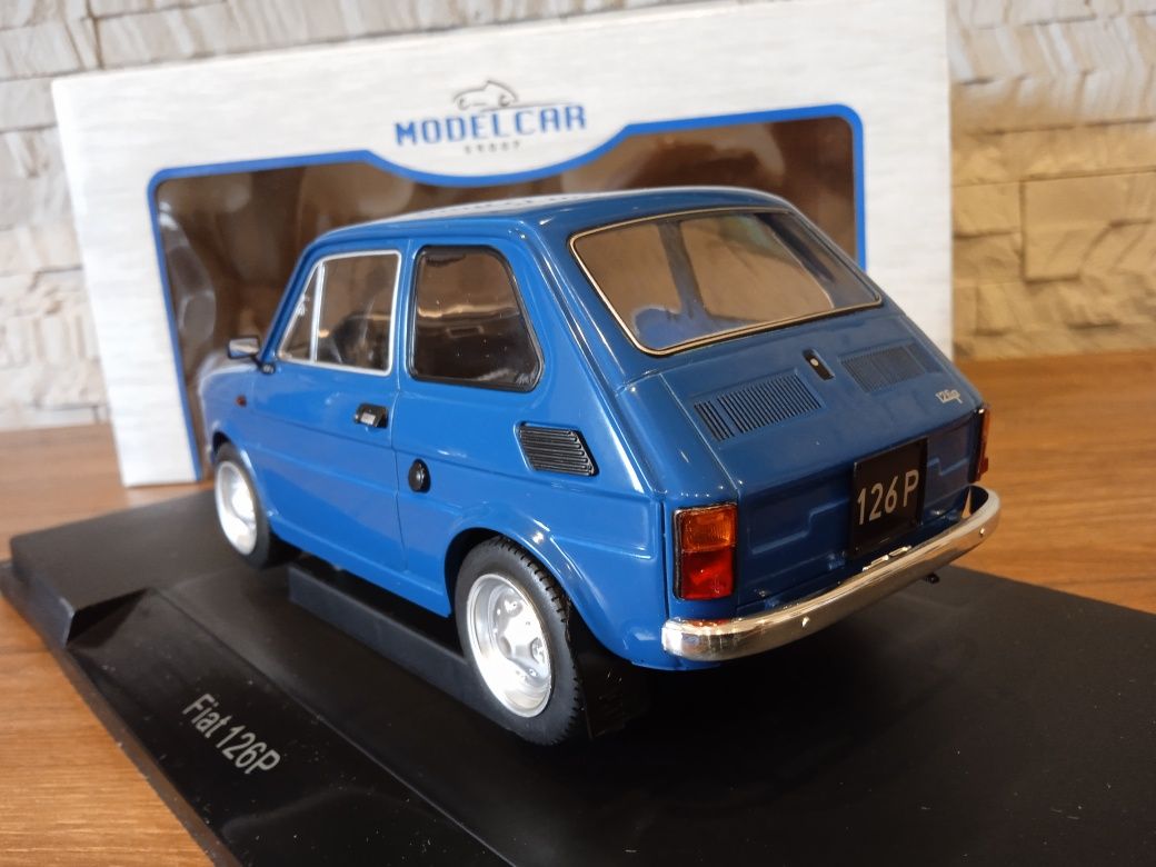 1:18 MCG Polski Fiat 126p Maluch model