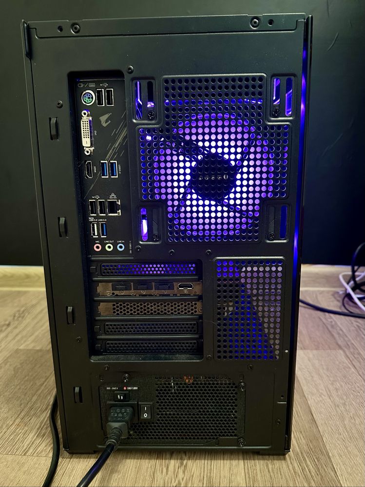 Игровой ПК (Ryzen 7 5700X,RX6800XT 16Gb, ОЗУ 32Gb)
