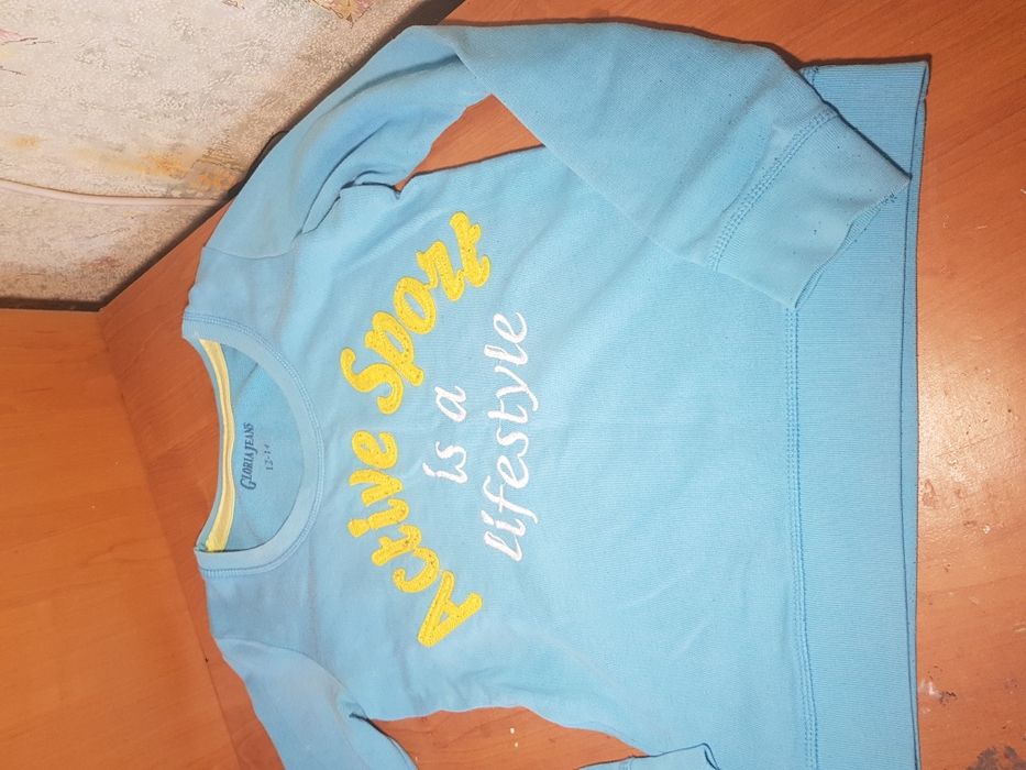 Свитер Gloria Jeans на 12-14 лет