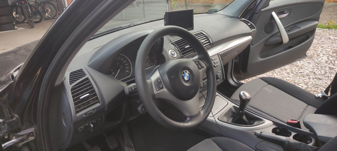 BMW 118d M47 bogate wyposażenie, Navi Android auto klimatronik