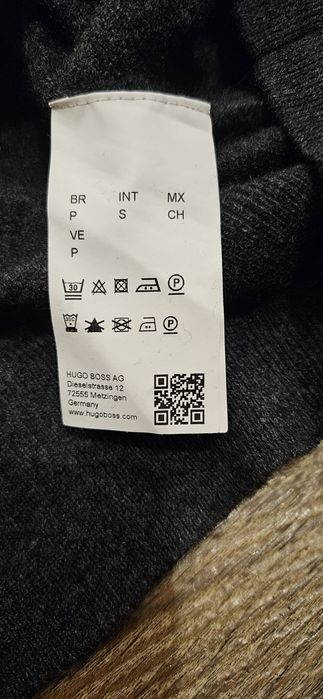 Женский свитер Hugo Boss