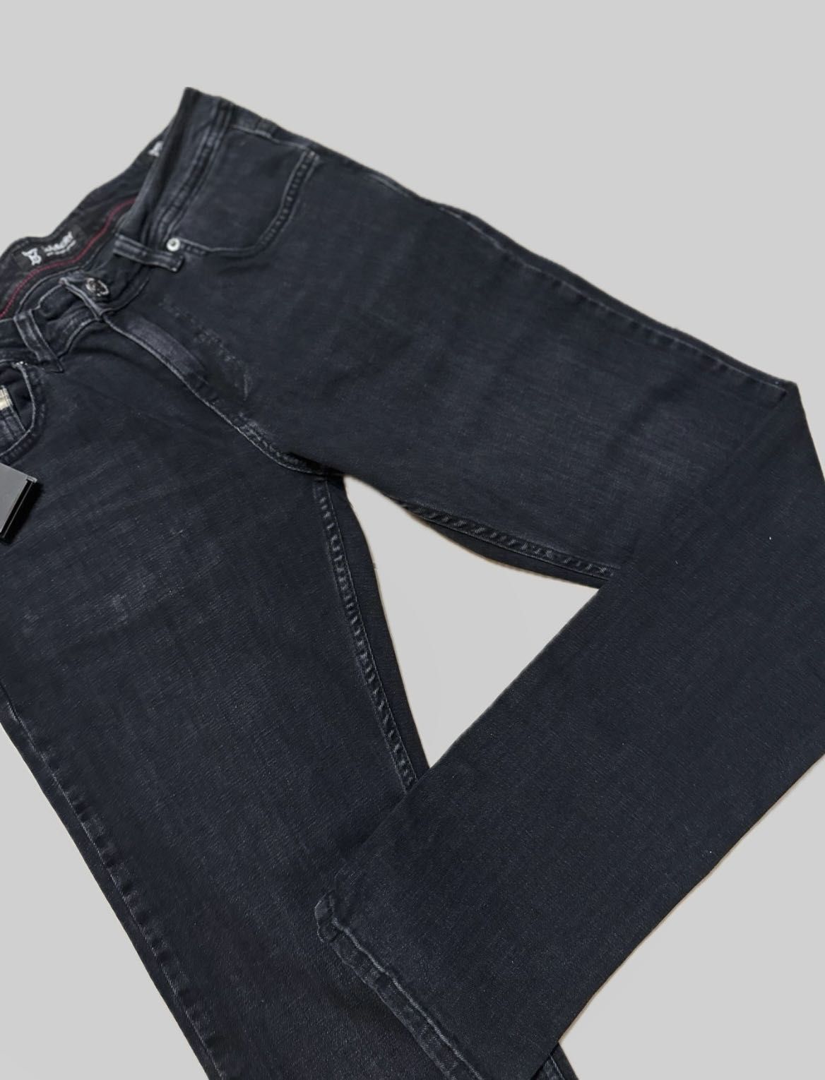 Czarne jeansy Burberry Regular Fit