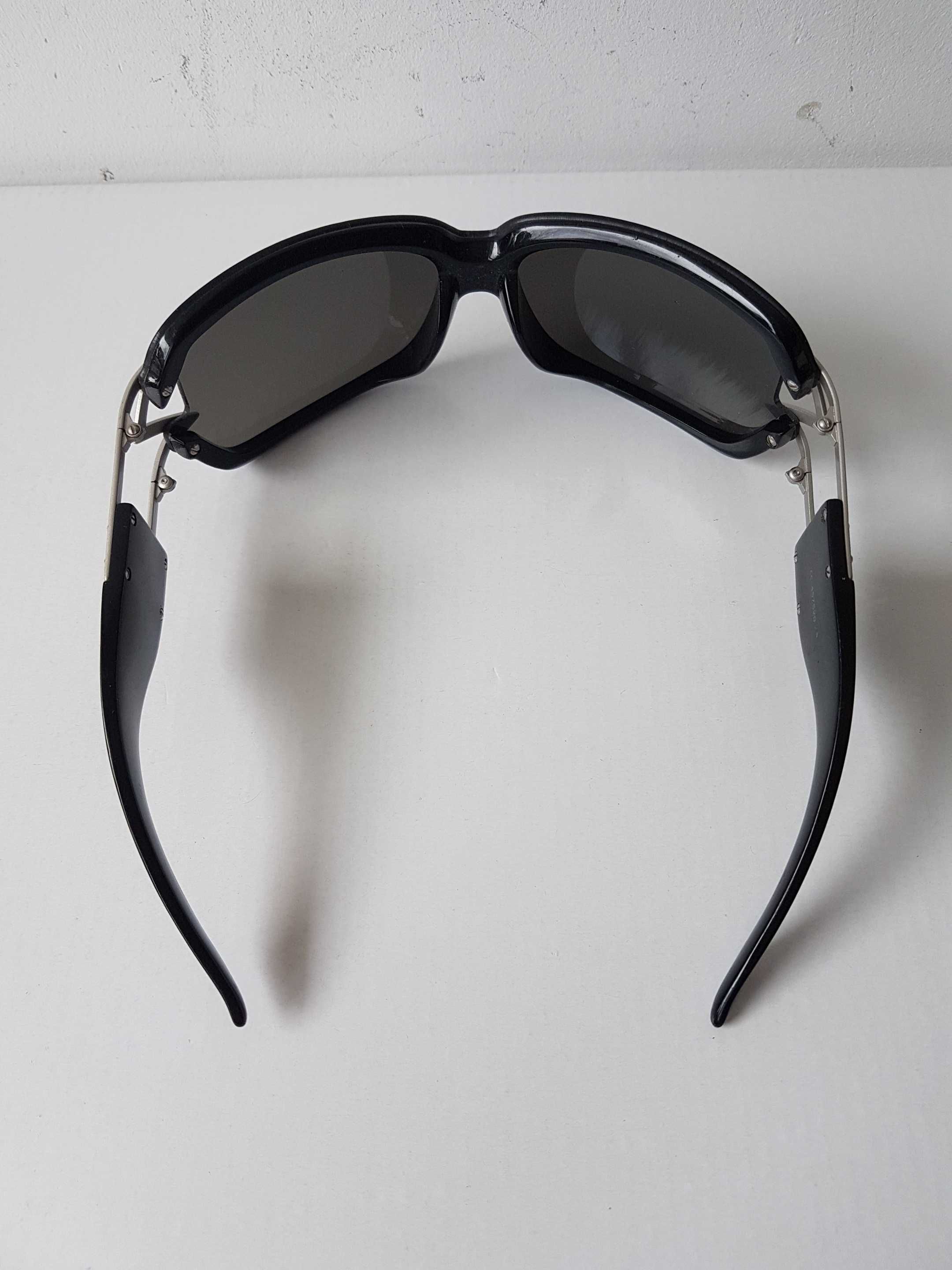 Czarne kolekcjonerskie okulary przeciwsłoneczne H&M M by Madonna