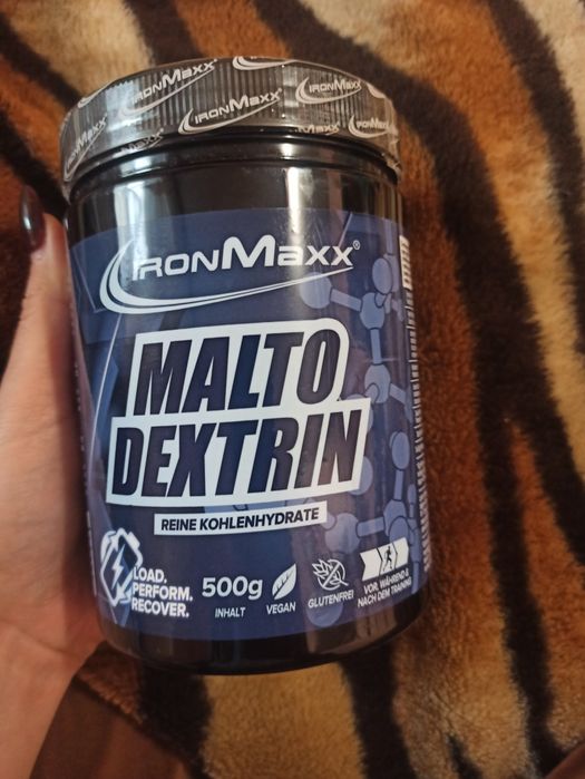 Гейнер/углеводная добавка.