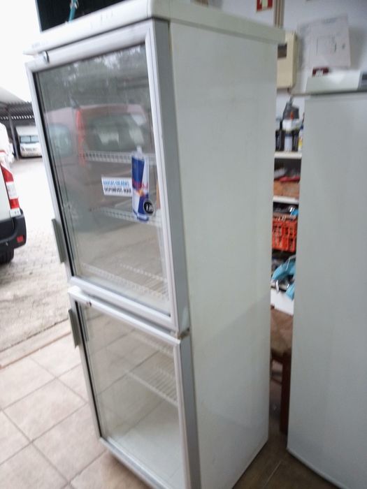 Vitrine refrigerada