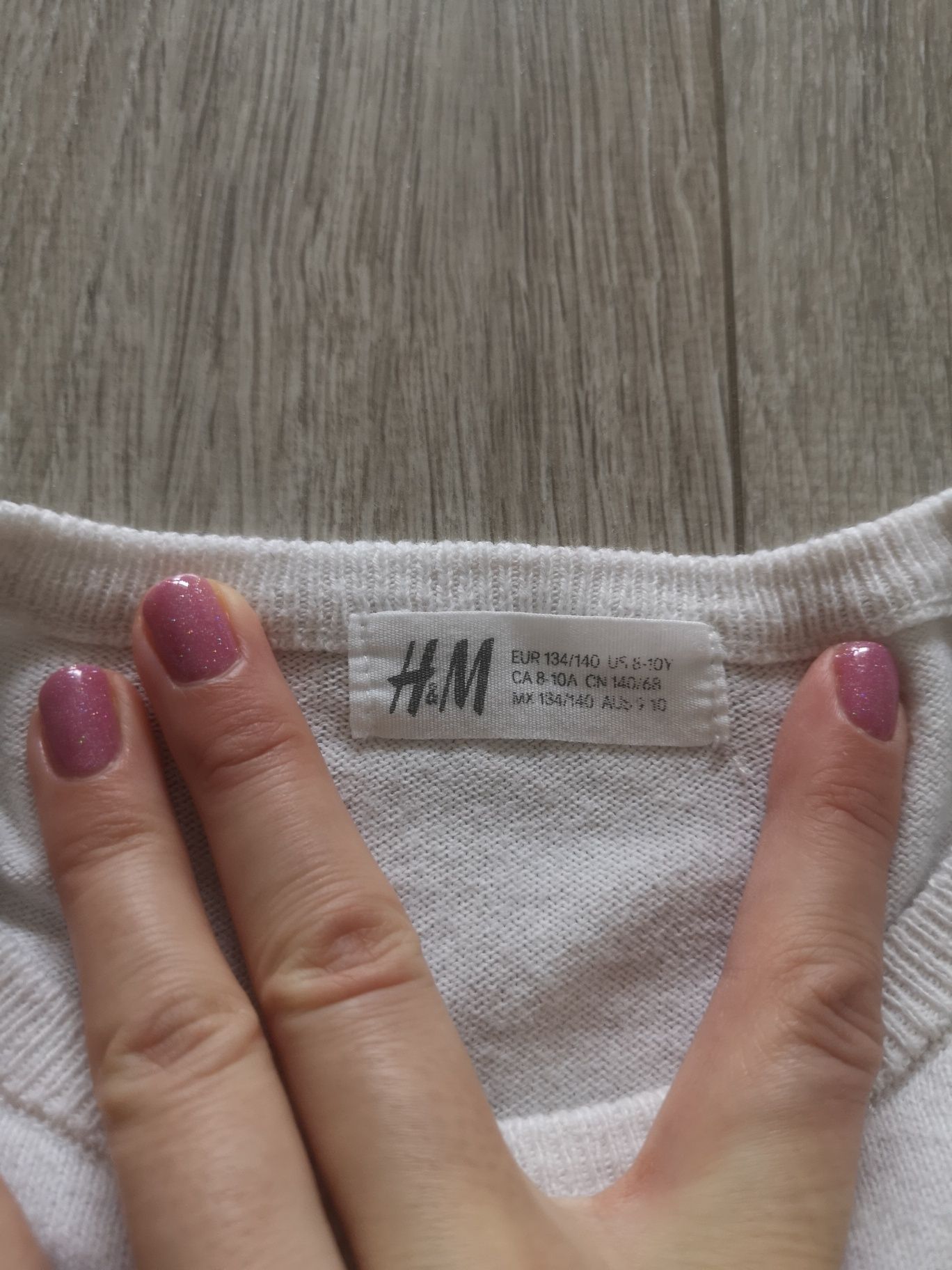 Bluzka h&m 134 140 długi rękaw jak nowa idealny cekiny serce sweterek
