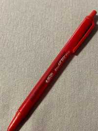 Czerwony długopis szkoła school red