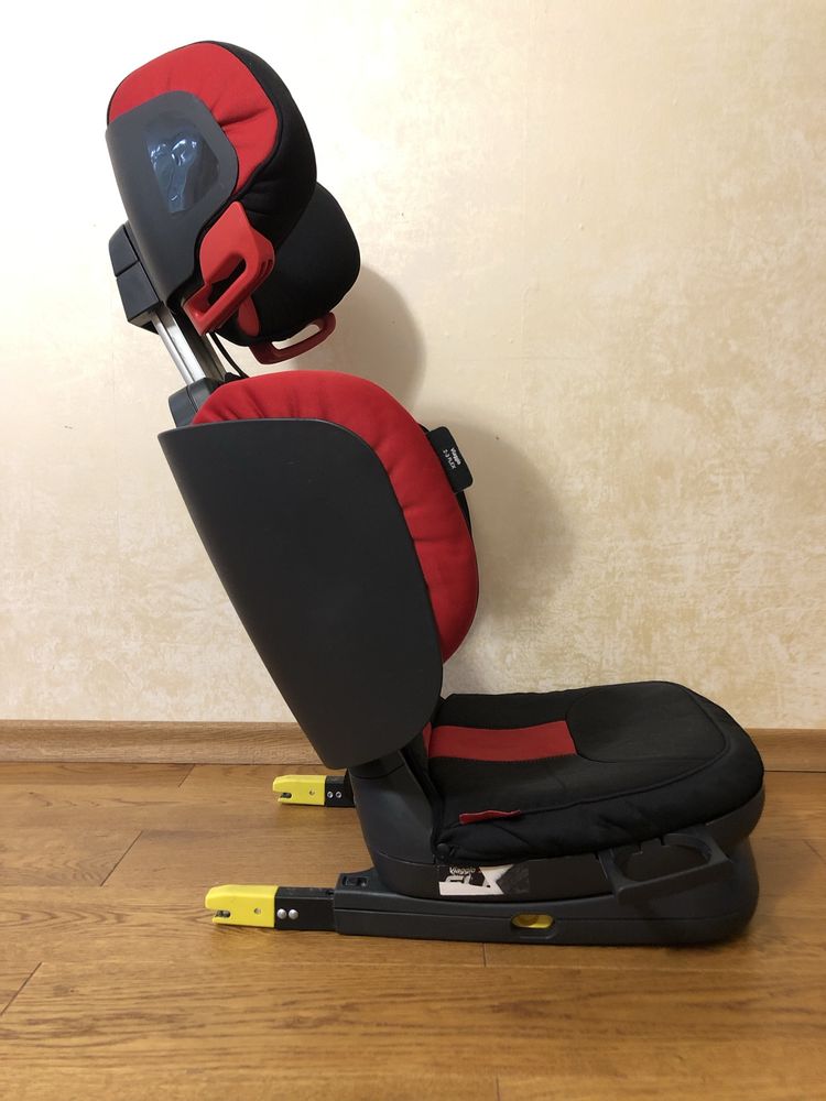 Автокрісло Peg Perego