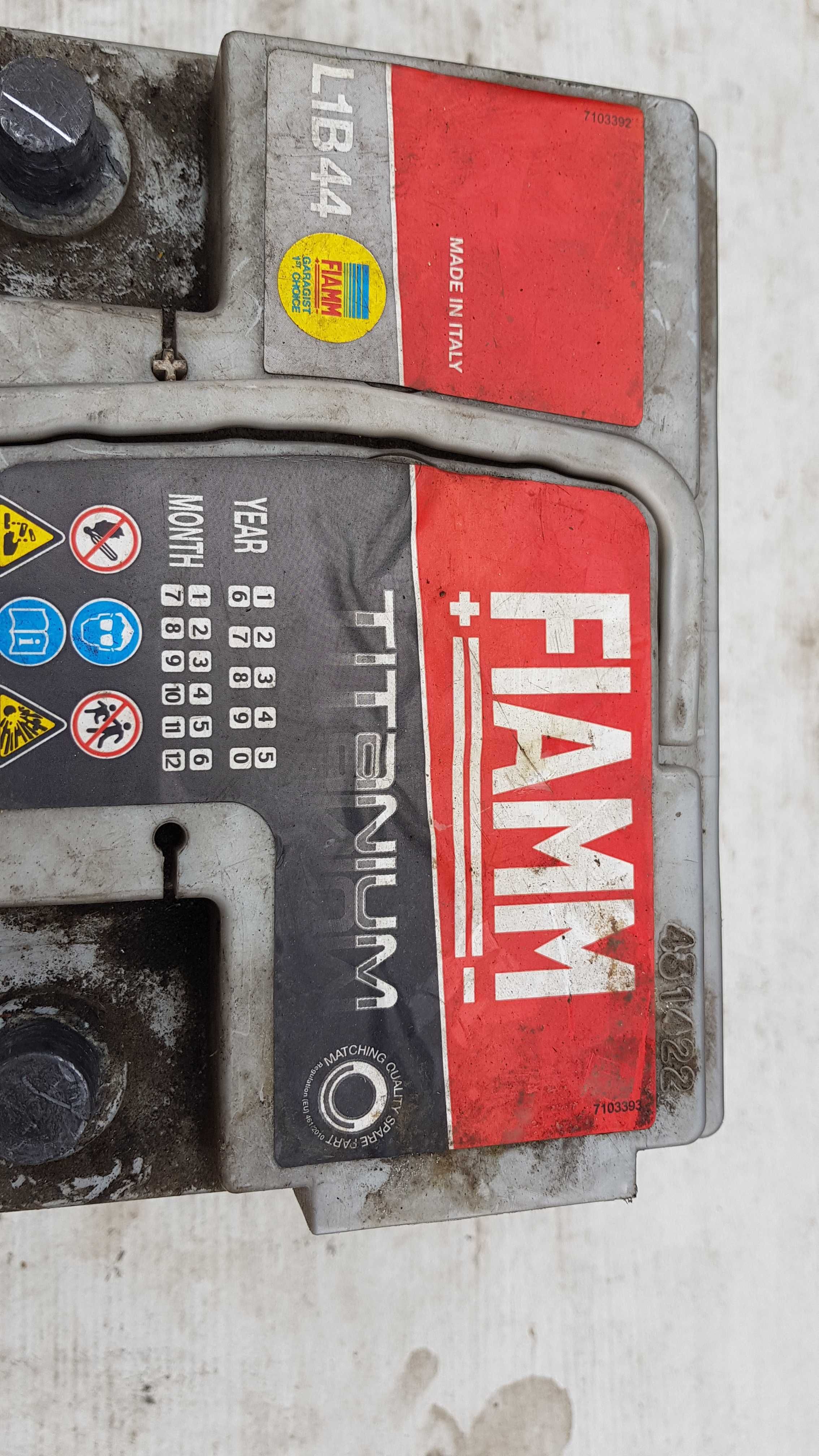 Akumulator Fiamm Titanium 12V 44AH 420A