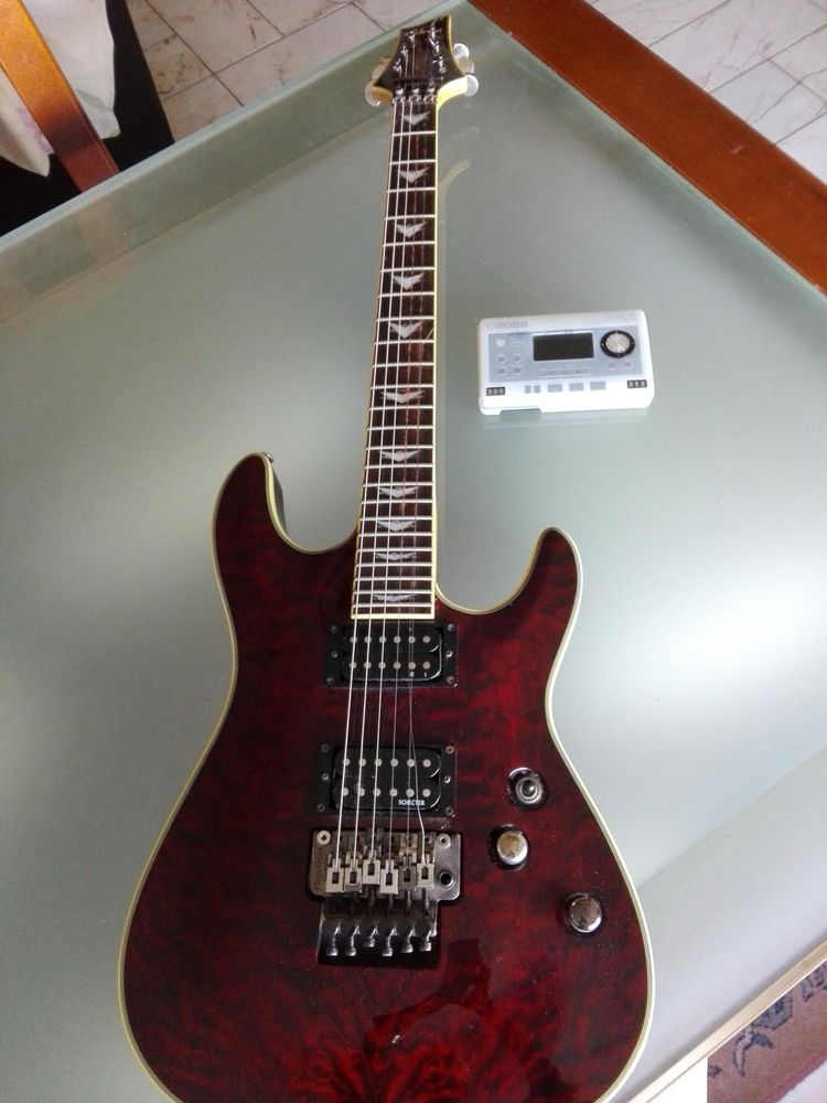 Guitarra SCHECTER diamond series