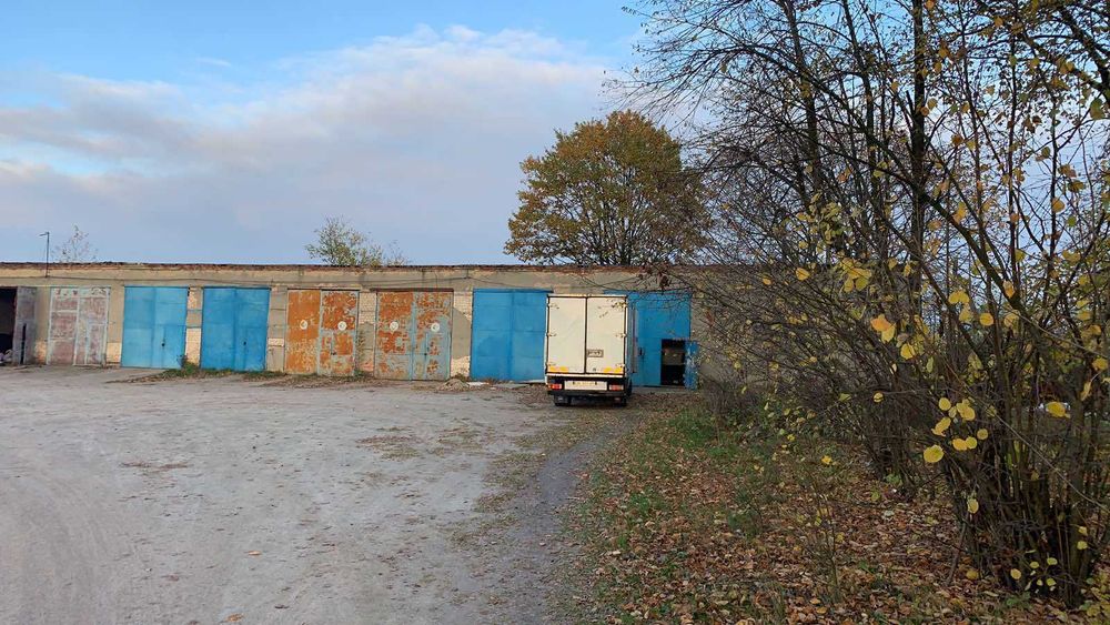 Оренда Укртелеком! 1726,5 м²; м. Звягель, вул. Василя Карпенка, 46а