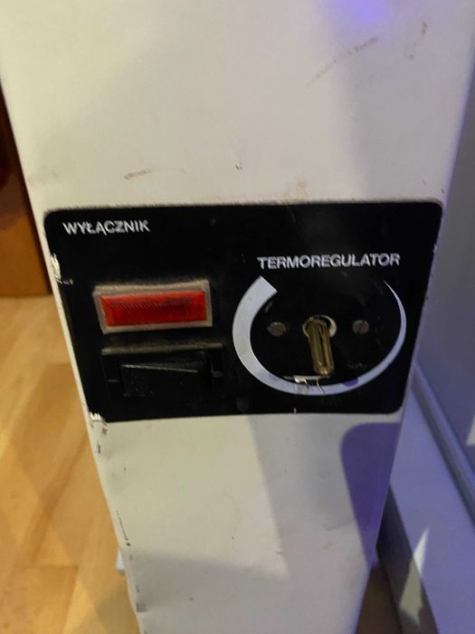 Ogrzewacz radiatorowy wnętrz OR1-800 grzejnik olejowy