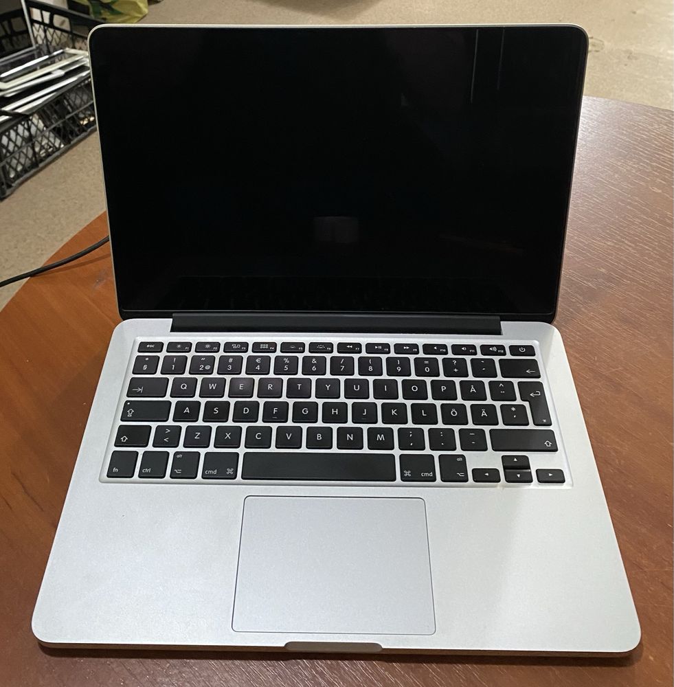 MacBook PRO A1502 13.3"/ на запчастини! N1273