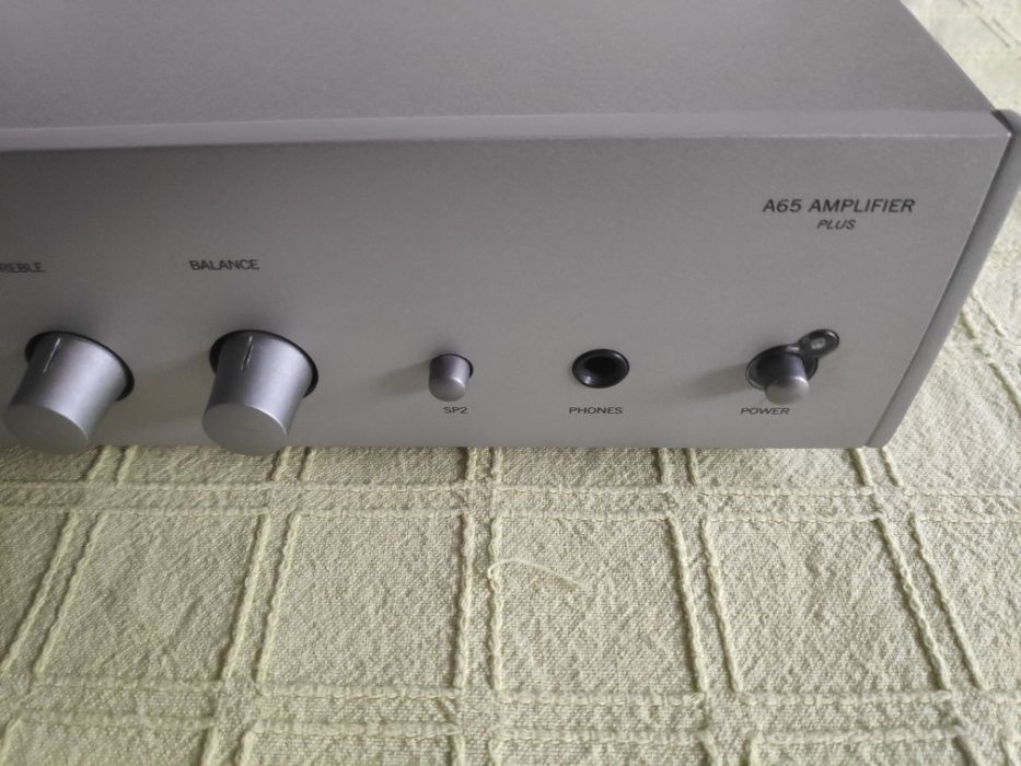 high end Arcam amplificador excelente qualidade de som