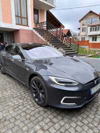 Автомобіль (Автомобиль Тесла) Tesla Model S 2013 P85+