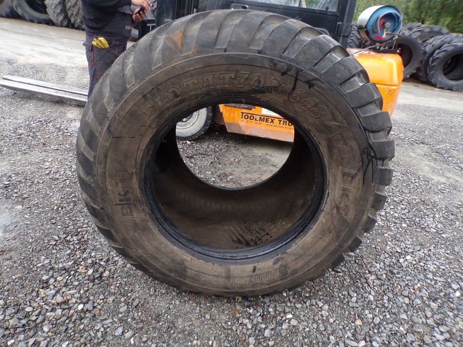 opona 700/50-26.5 BKT FLOTATION 648 (2200 NETTO)