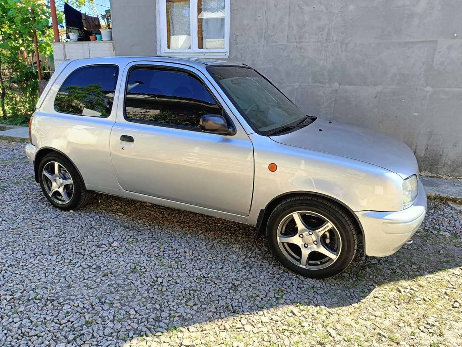 Продам ниссан микра к11 1.3 бензин 16кл