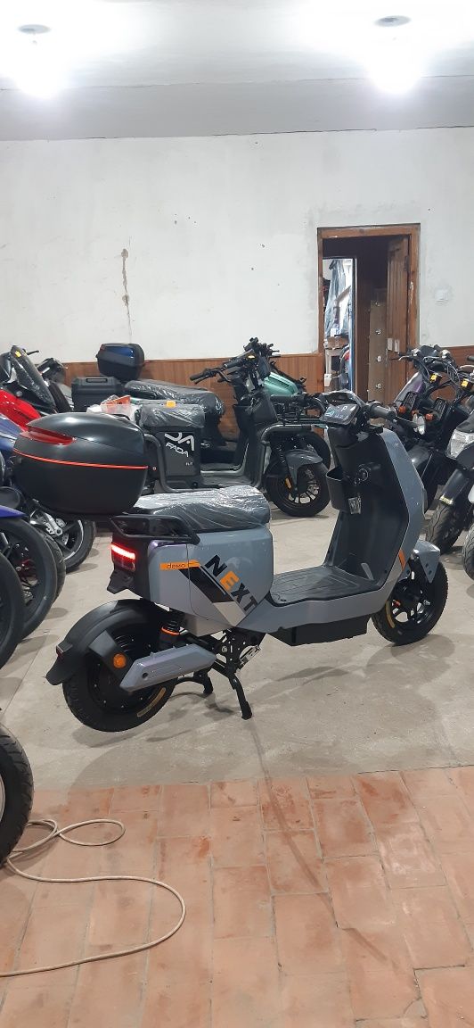Електроскутер Idiemo Next 1500w