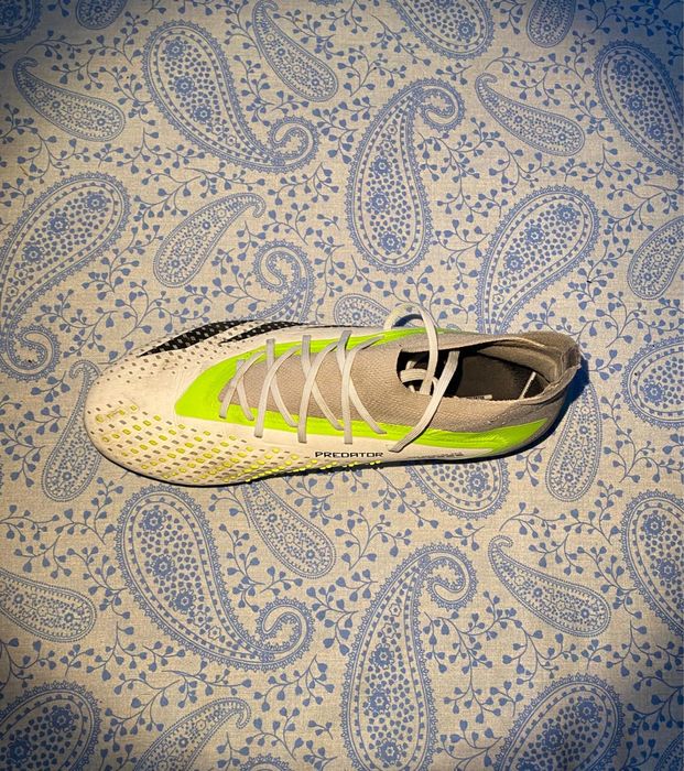 Adidas Predator Accuracy + FG 42