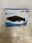 Playstation slim 4  500gb