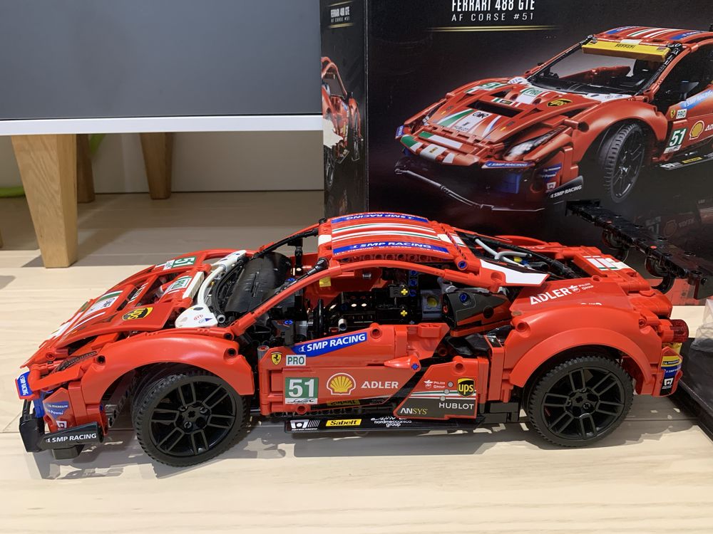 Lego Technic 42125 Ferrari 488 GTE