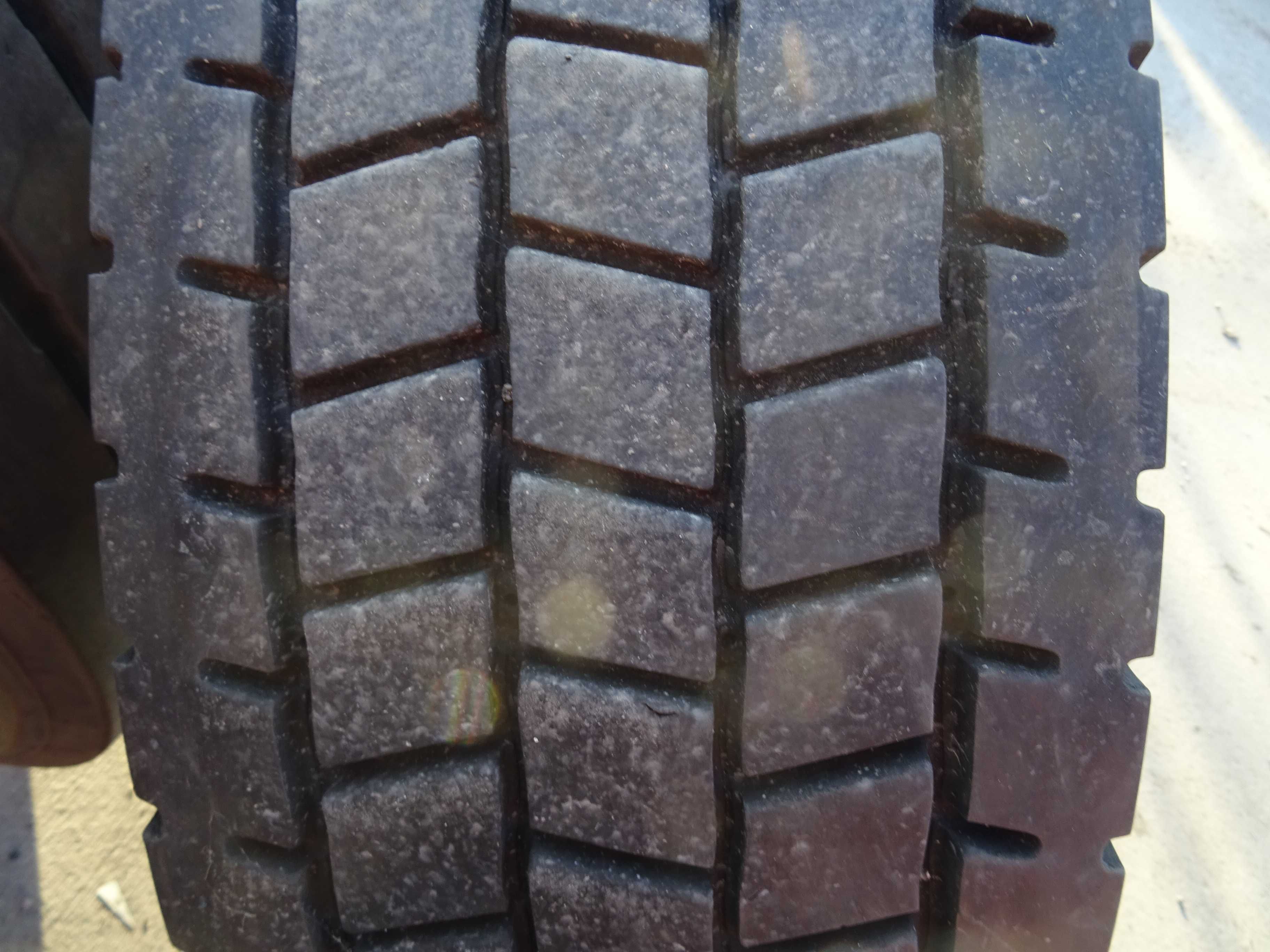 Opona 315/70R22.5 Dębica DRD (700 netto)