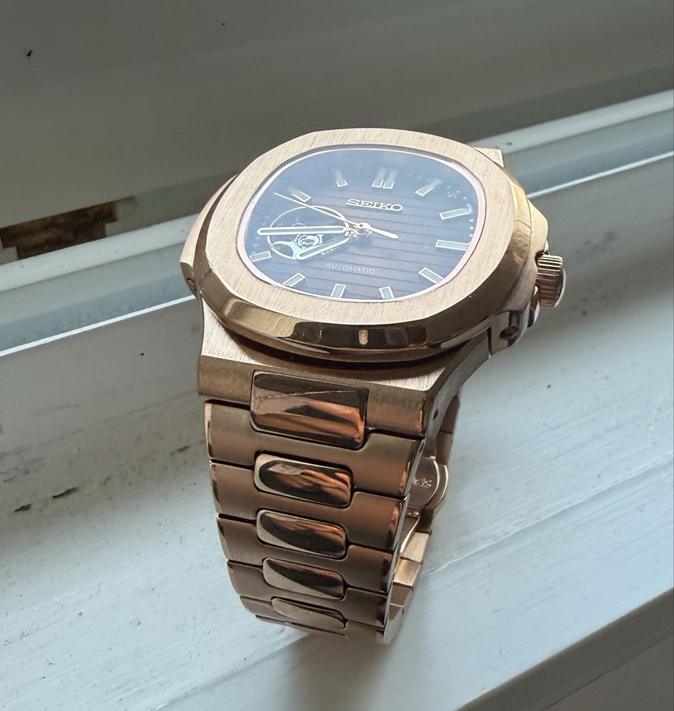Seiko Mod Nautilus OpenHeart “Chocolate”