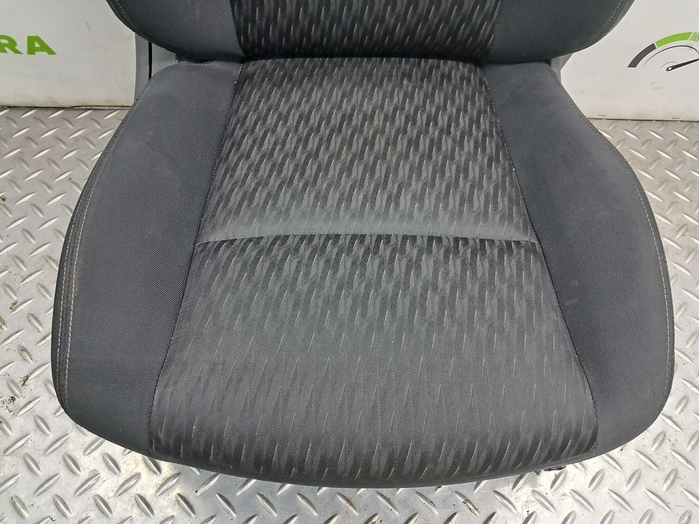 Сидение пассажир ткань NISSAN ROGUE 14- 876005HK6A