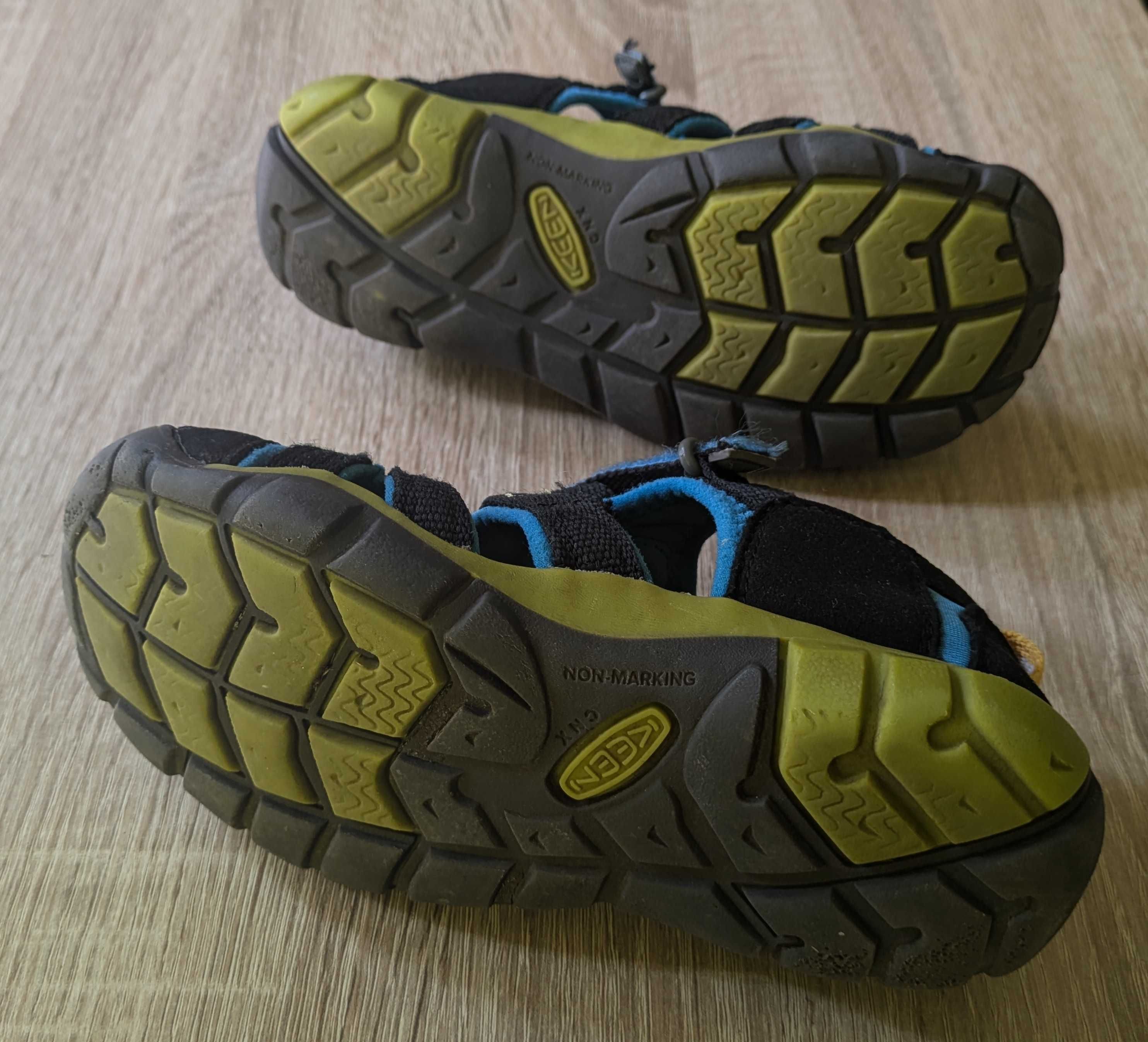 Sandały dziecięce KEEN Seacamp II CNX black/brilliant blue, r. EU31