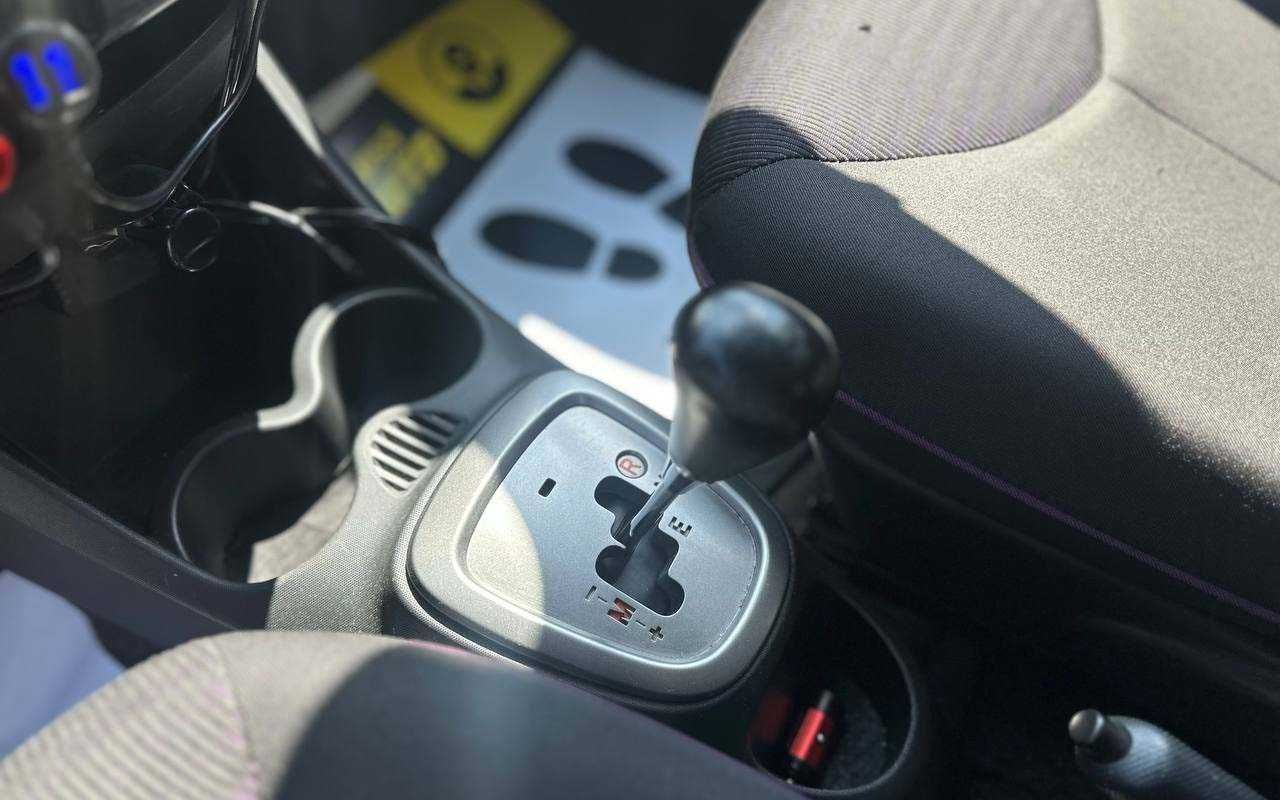 Peugeot 107 2013