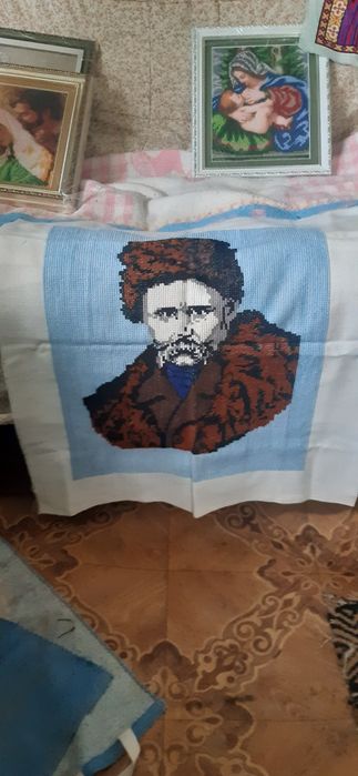 Образи та картини вишиті бісером