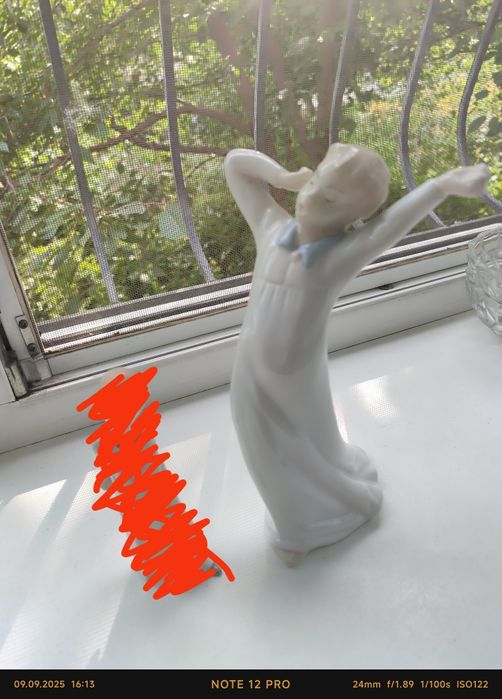 Статуэтка мальчик Испания.