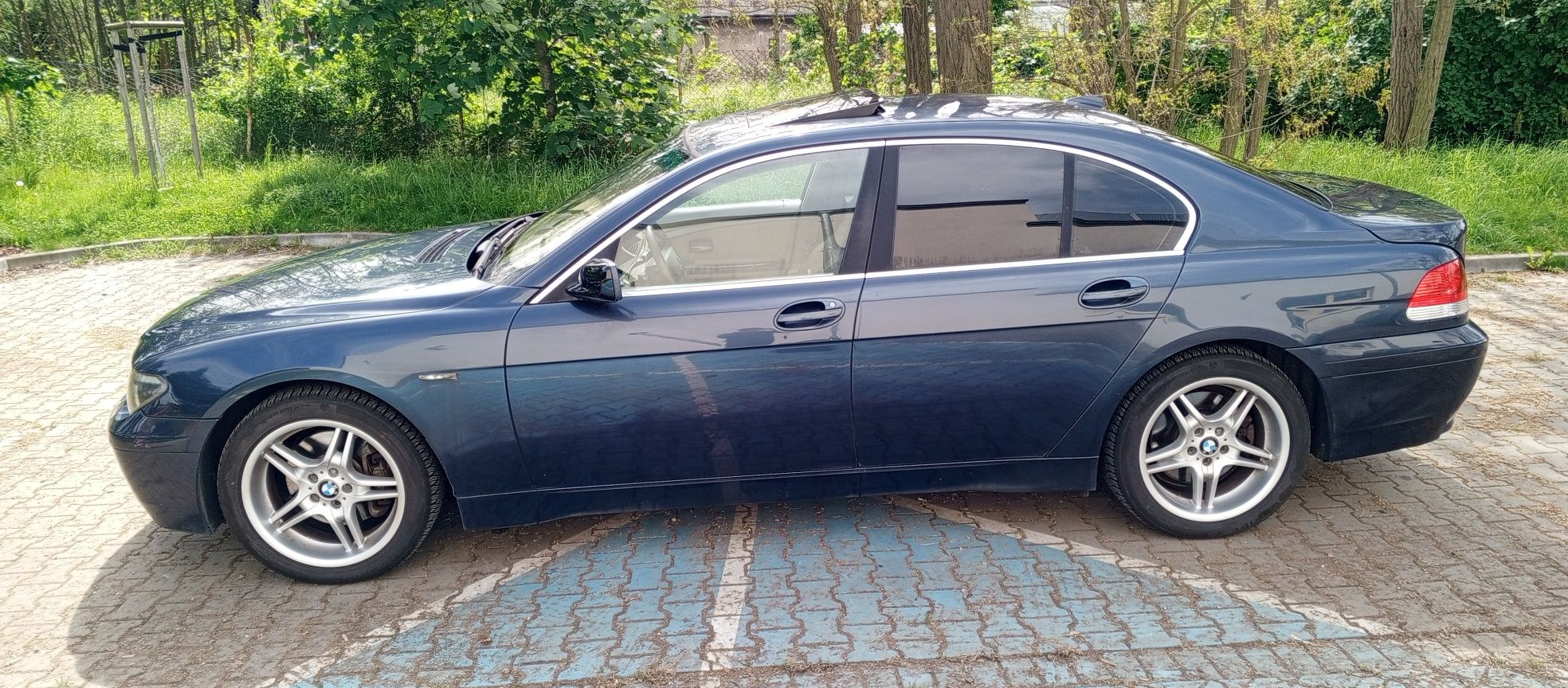 BMW E65 745i 333 KM Max wyposażenie