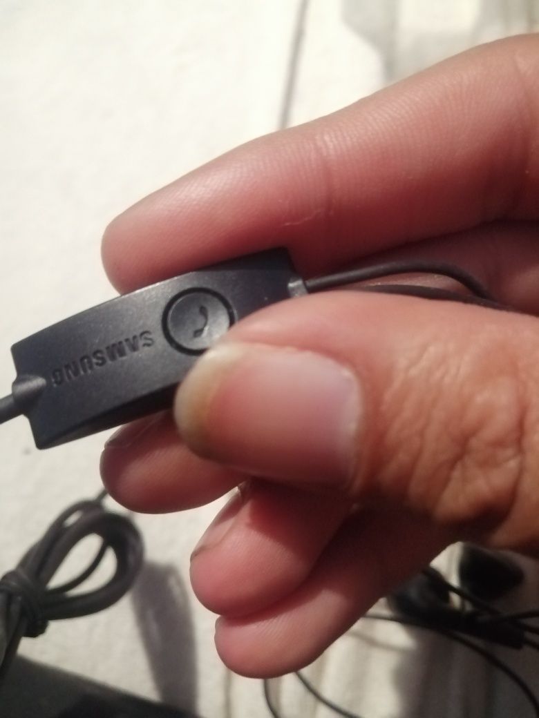 Fones SamSung novos nunca usado