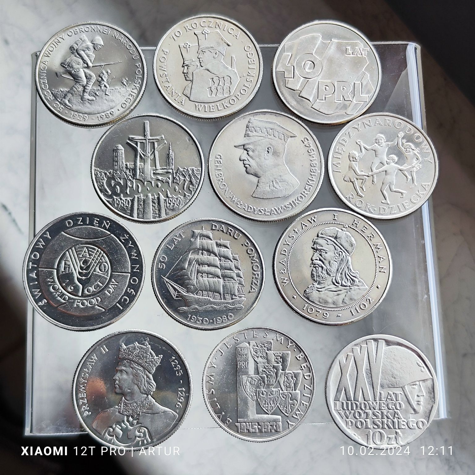 12 menniczych monet z epoki PRL zestaw 6