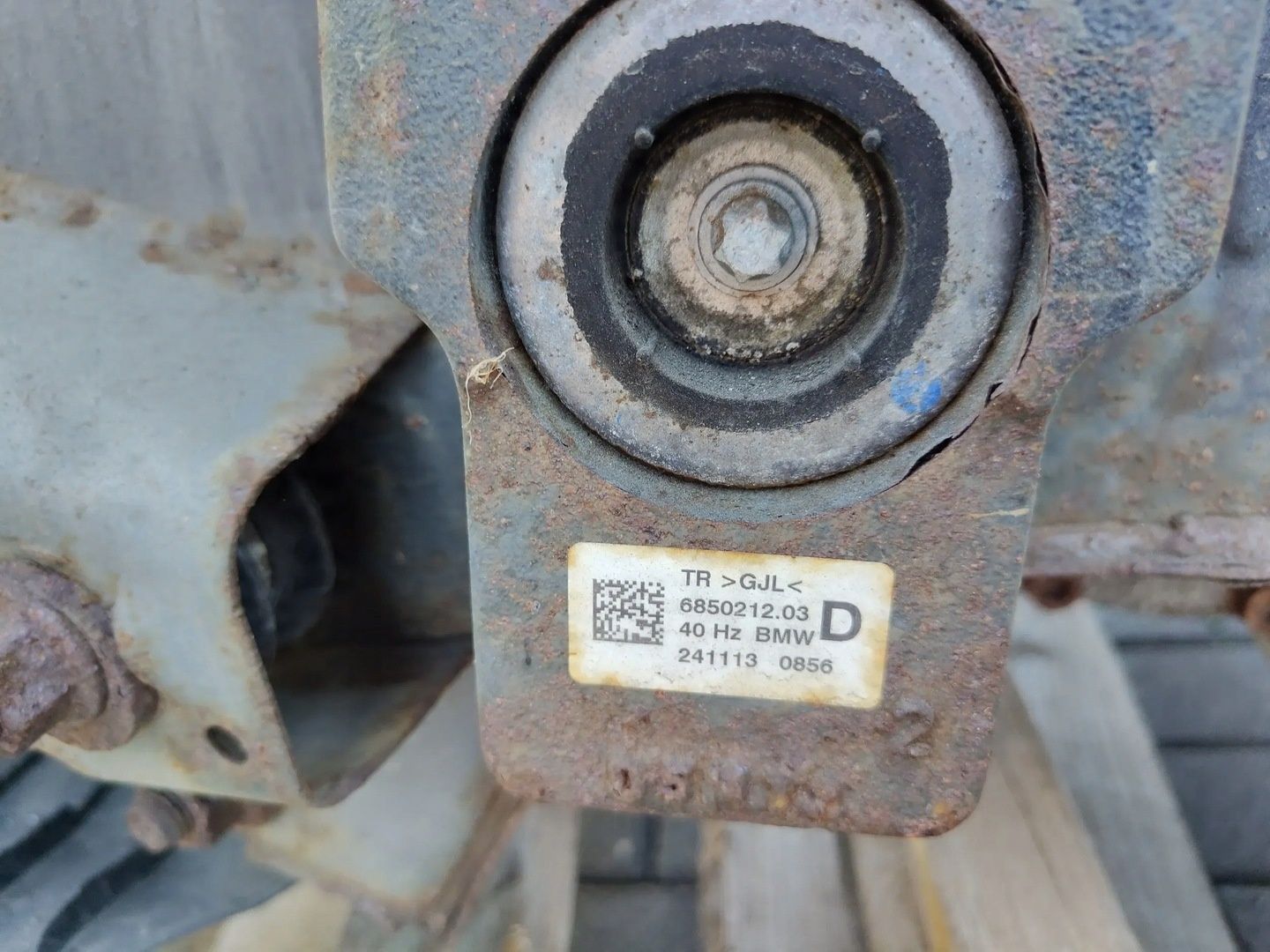 BMW 4 F32 2.0 BENZYNA BELKA OŚ TYLNA 6851656