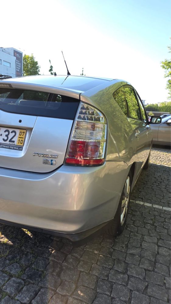 Toyota Prius 1.5 híbrido