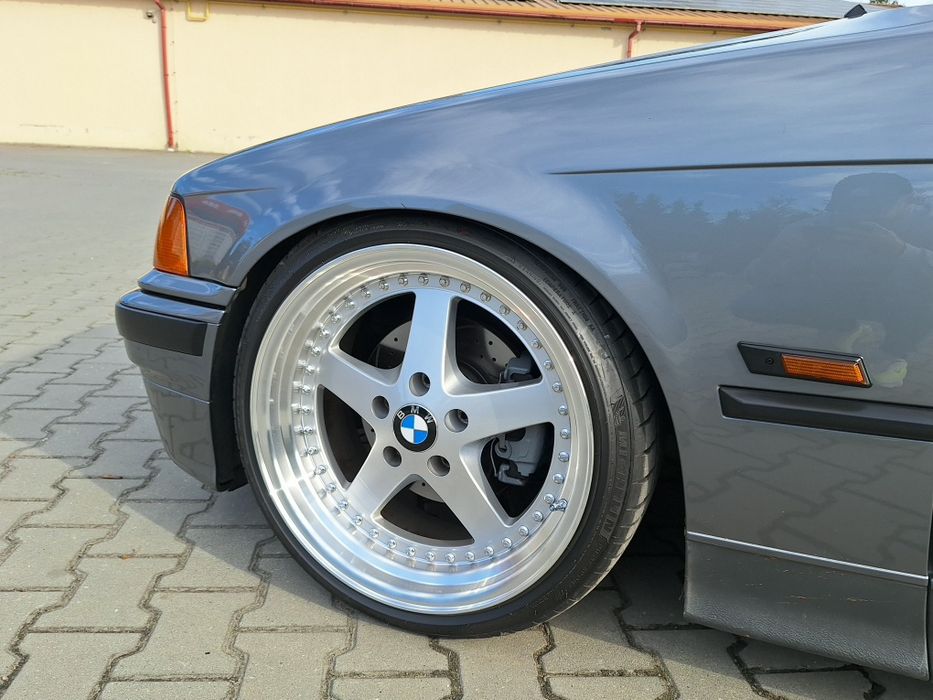 Felgi alu rant 18 5x120 8.5 9.5J BMW E36 E46 E90 E91 F20 F30 F31