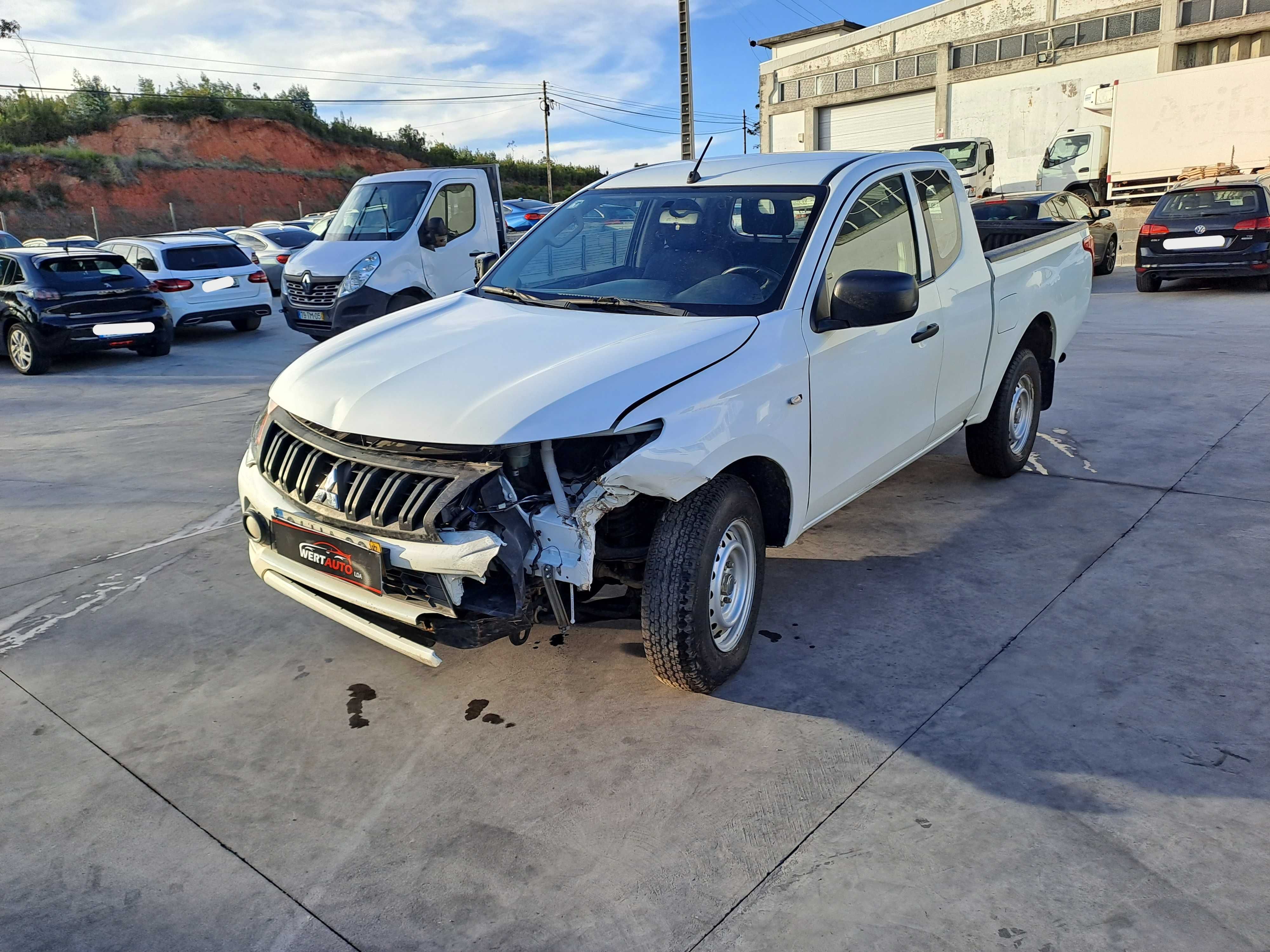 Mitsubishi L200 2.4 DI-D 4WD, 2017 Nacional