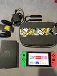 Konsola Nintendo Switch V2 + 64gb etui pokemon