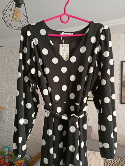 Długa sukienka czarna maxi # w białe grochy