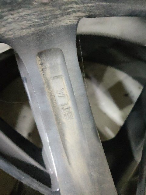 Felgi MAM  8.0j/r19/h2, 5x112, ET45, 66,6.