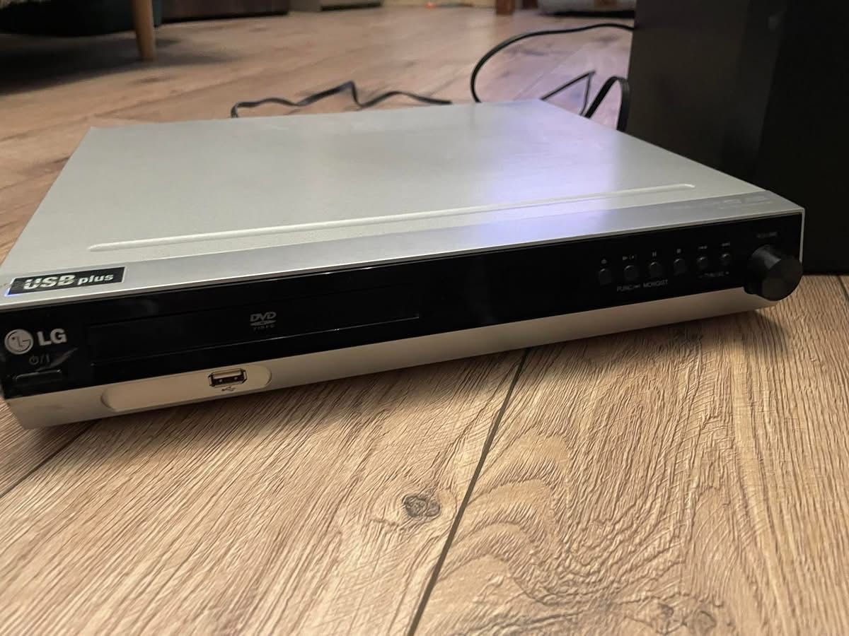 Kino domowe LG sprzedam