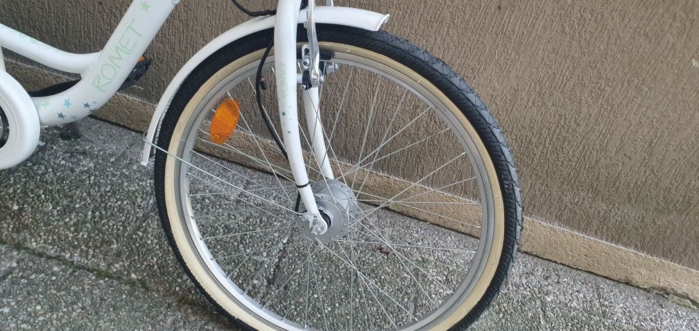 Sprzedam rower młodzieżowy Romet jak nowy mało używany